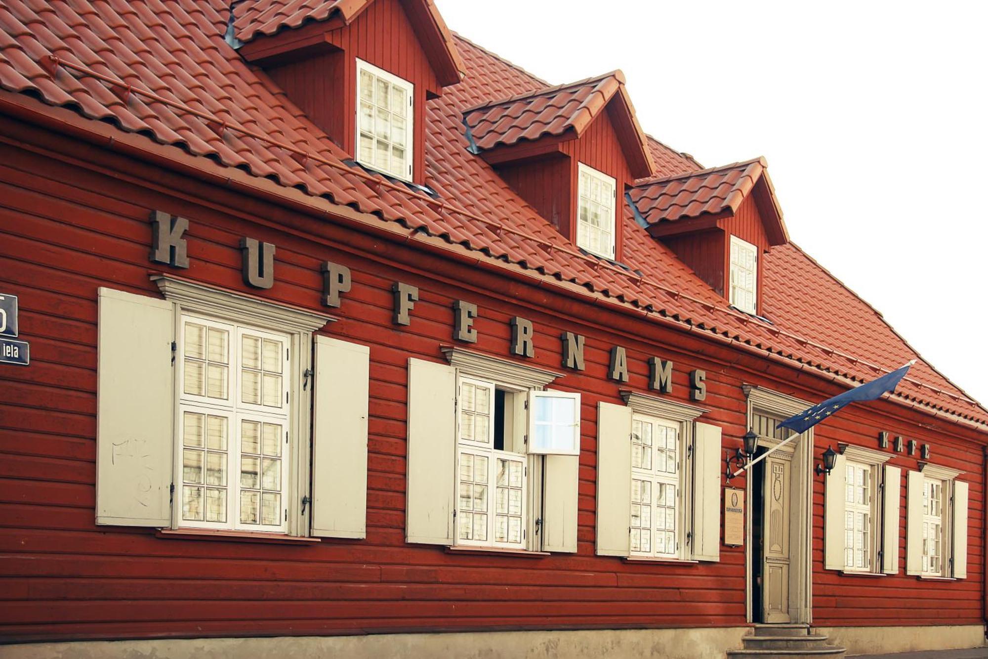 Kupfernams Hotel Ventspils Buitenkant foto